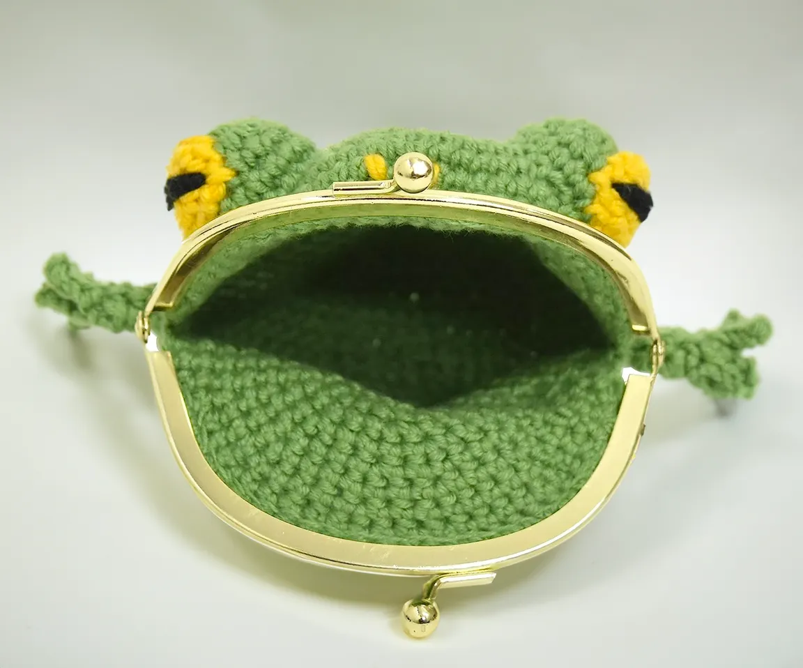 青蛙口金包:: 小吉鋪毛線精品